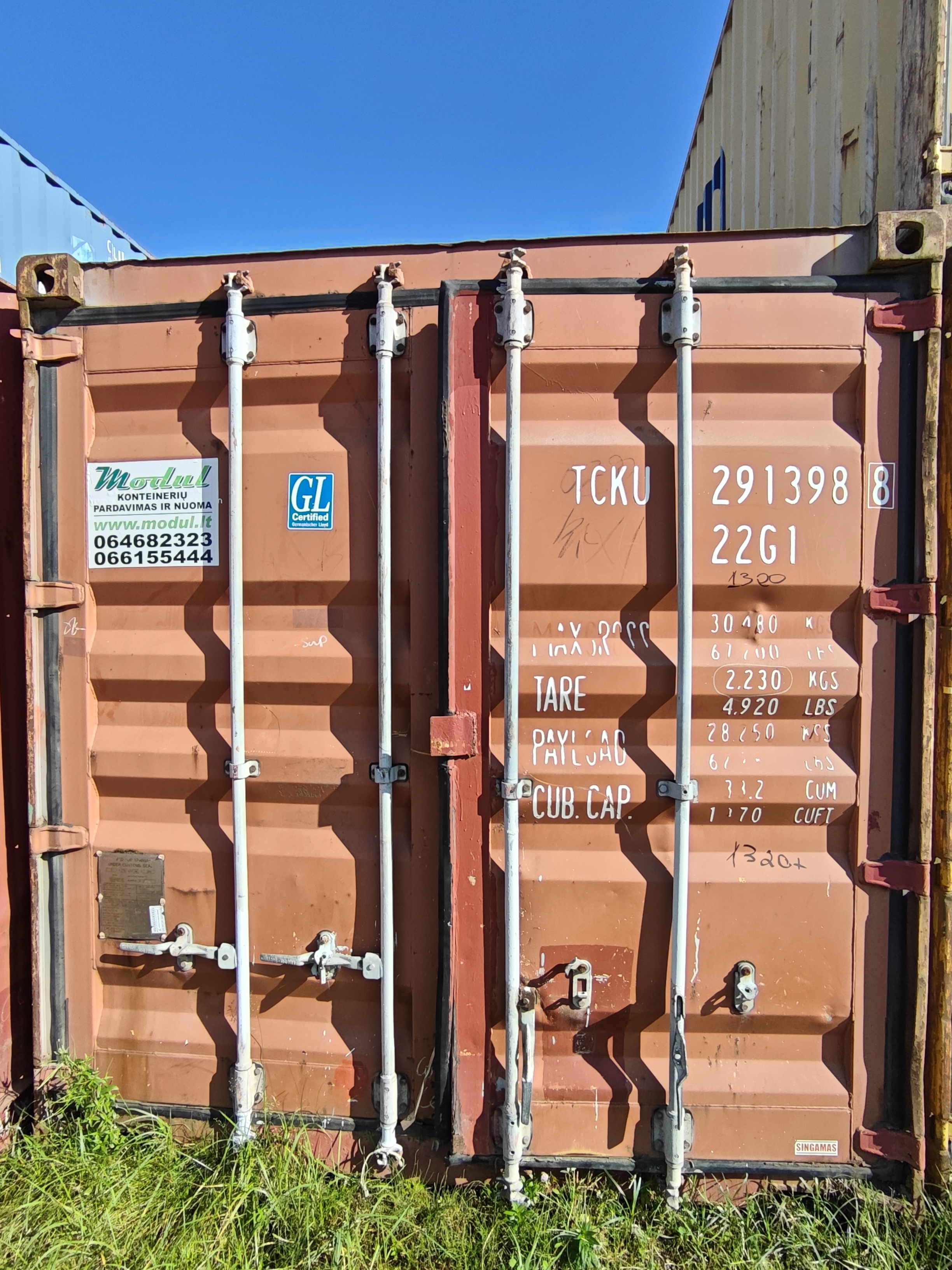 20 pėdų jūrinis konteineris (20'DC / TEU)