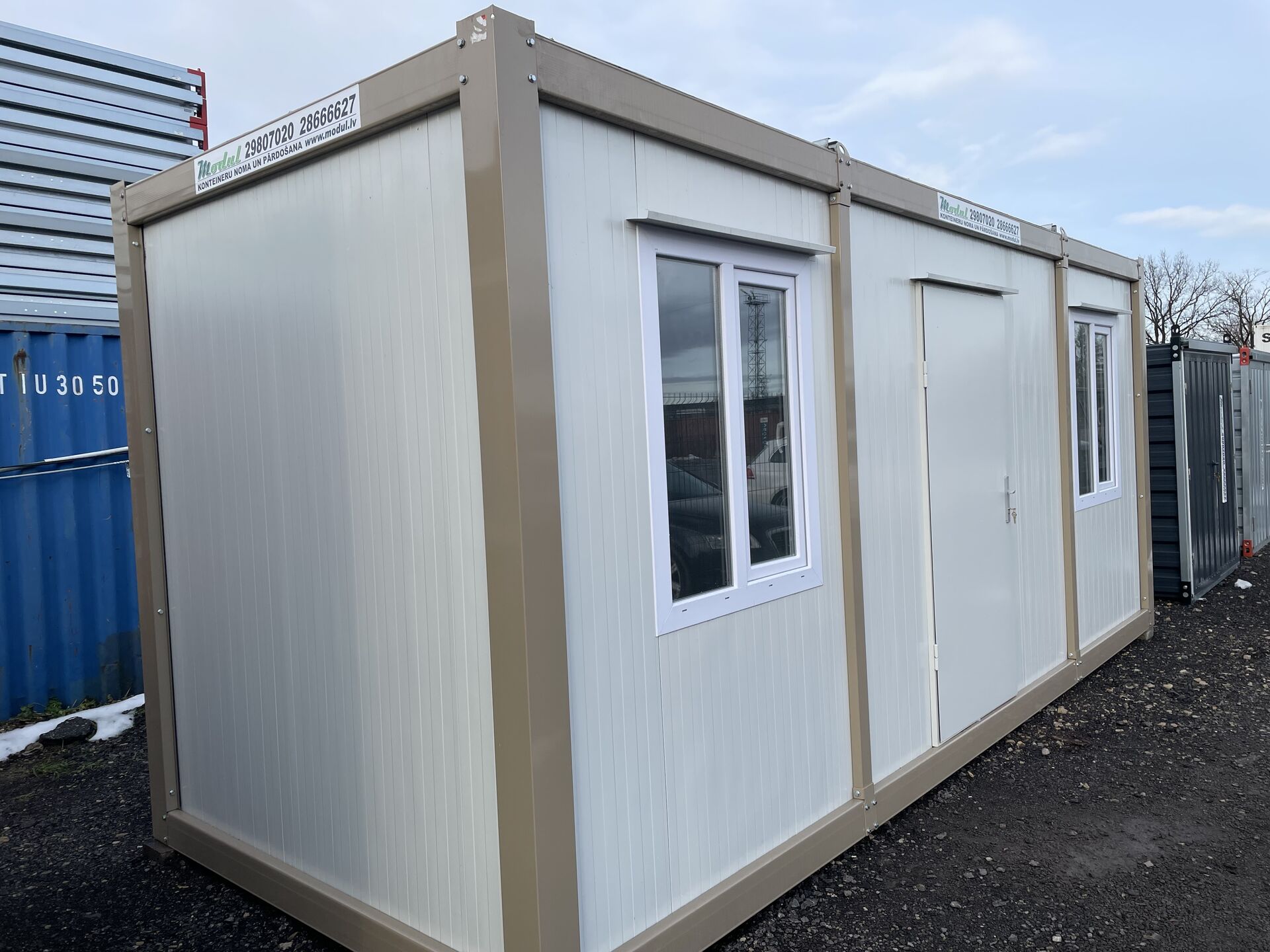Uus kontorimoodul 6 × 2,5 m