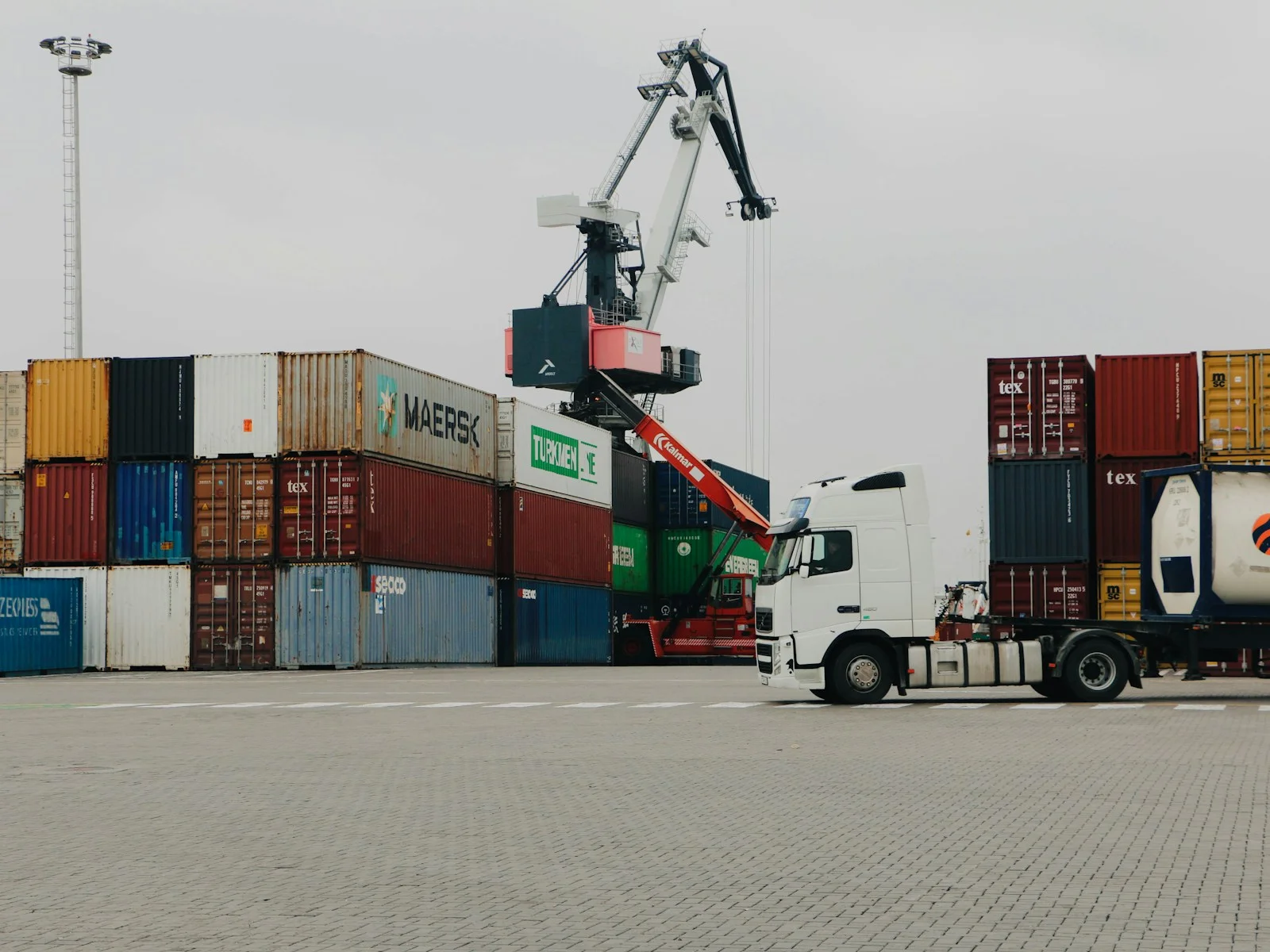 Tarne ja transport
